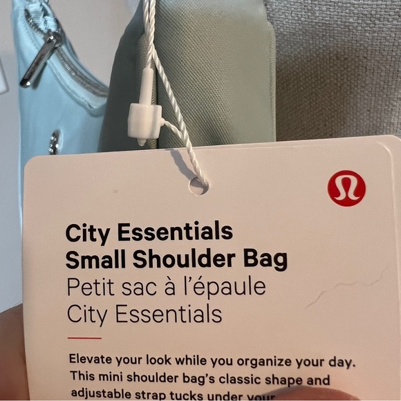 NWT- Lululemon City Essentials Small Shoulder Bag 3L - Pelican - Picture 7 of 9